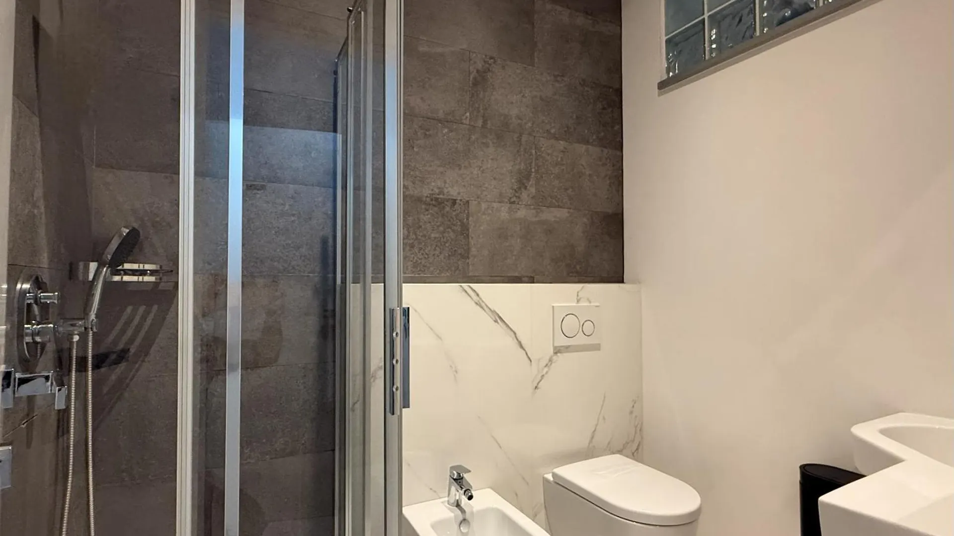 ***  San Frediano Boutique Bed & Breakfast Florence Italy