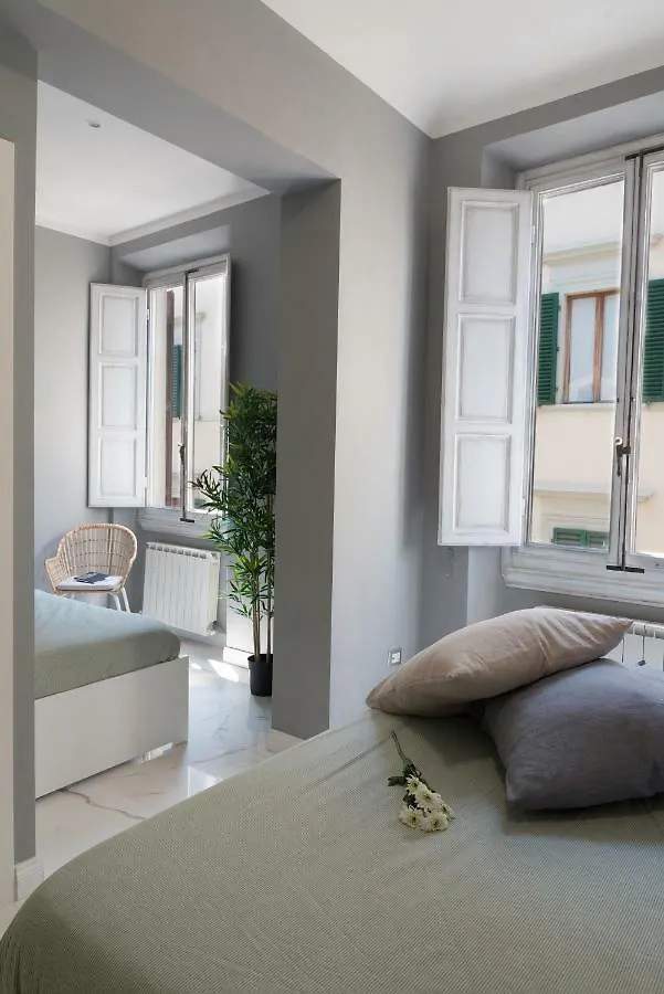 ***  San Frediano Boutique Bed & Breakfast Florence Italy